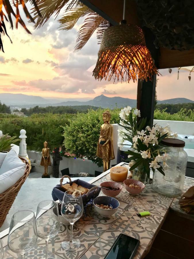 Готель Bastide De La Joie De Vivre Єр Екстер'єр фото
